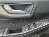 Used 2021 Ford Escape SE w/ SE Sport Appearance Package image 6