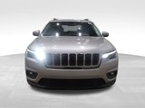 Used 2019 Jeep Cherokee Latitude w/ Popular Appearance Group image 2