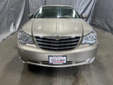 Used 2008 Chrysler Sebring Limited w/ Luxury Group image 2