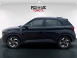 Used 2021 Hyundai Venue SEL image 4