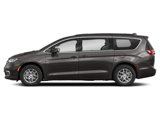 Certified 2023 Chrysler Pacifica Touring-L image 3