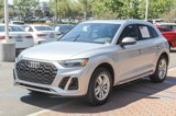 Used 2022 Audi Q5 2.0T Premium w/ Convenience Package image 3