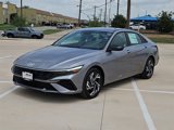 New 2025 Hyundai Elantra SEL image 3