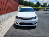 Used 2020 Chrysler Pacifica Touring-L w/ Tire & Wheel Group image 5