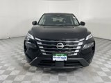 Used 2024 Nissan Rogue SV image 2