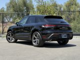 Used 2025 Porsche Macan image 3