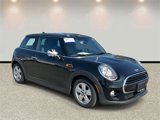 Used 2016 MINI Cooper 2-Door Hardtop image 3
