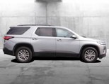 Used 2023 Chevrolet Traverse LT image 5