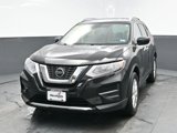 Used 2019 Nissan Rogue SV image 2