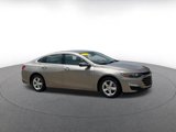 Used 2023 Chevrolet Malibu LT w/ Driver Confidence Package image 2