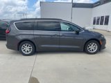Used 2021 Chrysler Voyager Lxi image 3