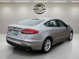 Used 2020 Ford Fusion SE image 5