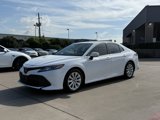 Used 2019 Toyota Camry LE image 3