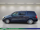 Used 2014 Chrysler Town & Country Touring image 5