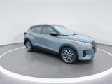 Used 2021 Nissan Kicks SV image 2