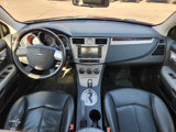 Used 2010 Chrysler Sebring Limited image 4
