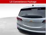 Used 2022 Chevrolet Equinox LS w/ LS Convenience Package image 4