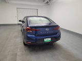 Used 2019 Hyundai Elantra SE image 6