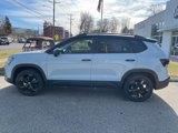 New 2025 Volkswagen Taos SE image 2