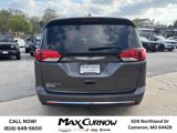 Used 2020 Chrysler Pacifica Touring-L image 4
