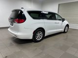 Used 2022 Chrysler Voyager LX image 6