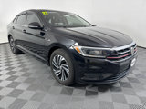 Used 2021 Volkswagen Jetta SEL Premium image 3