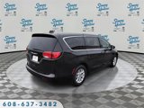 Used 2022 Chrysler Voyager LX image 5