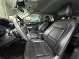 Used 2020 Ford Explorer XLT w/ Equipment Group 202A image 5