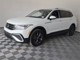 Certified 2022 Volkswagen Tiguan SE image 4