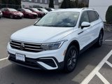 Used 2022 Volkswagen Tiguan SE image 3