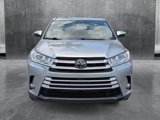 Used 2018 Toyota Highlander XLE image 2