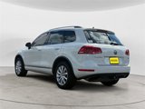 Used 2011 Volkswagen Touareg Sport image 4