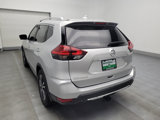 Used 2017 Nissan Rogue SL image 5