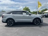 Used 2024 Kia Sorento S w/ Panoramic Sunroof Package image 5