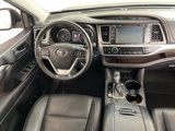Used 2018 Toyota Highlander XLE image 5