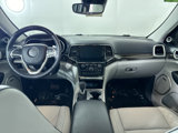 Used 2019 Jeep Grand Cherokee Summit image 4