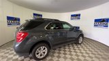 Used 2017 Chevrolet Equinox LT w/ Convenience Package image 2