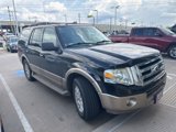 Used 2013 Ford Expedition XLT image 2
