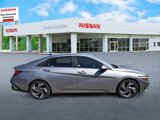 Used 2024 Hyundai Elantra Limited image 5