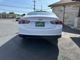 Used 2022 Chevrolet Malibu LT image 3