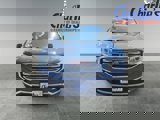 Used 2018 GMC Acadia SLE image 2