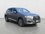 Used 2019 Audi Q7 3.0T Prestige w/ Prestige Package image 3