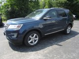 Used 2017 Ford Explorer XLT image 5