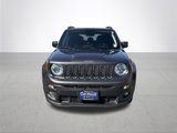 Used 2018 Jeep Renegade Latitude image 3