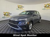 Used 2023 Hyundai Kona SE image 4