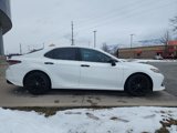 Used 2018 Toyota Camry LE image 4