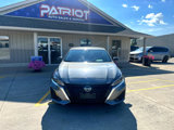 Used 2024 Nissan Altima 2.5 SV image 2