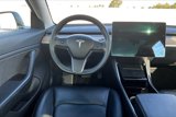 Used 2018 Tesla Model 3 Mid Range image 5