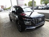 Used 2022 Hyundai Venue SEL image 3
