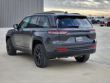 New 2025 Jeep Grand Cherokee Altitude image 3
